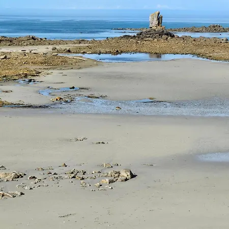 L'industriel, Prive En Duplex, A 10 Minutes Des Plages * Lanhouarneau